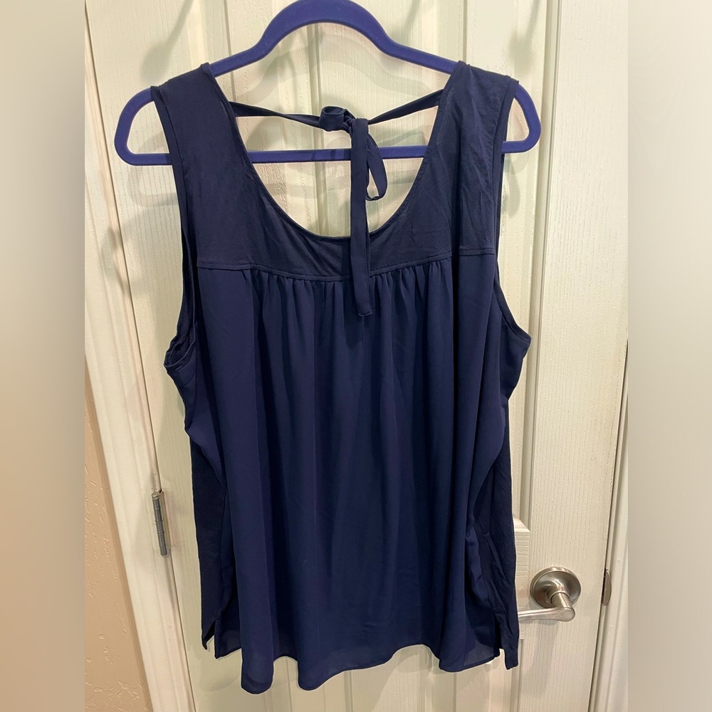 Loft Navy Tank with tie neck back 24/26